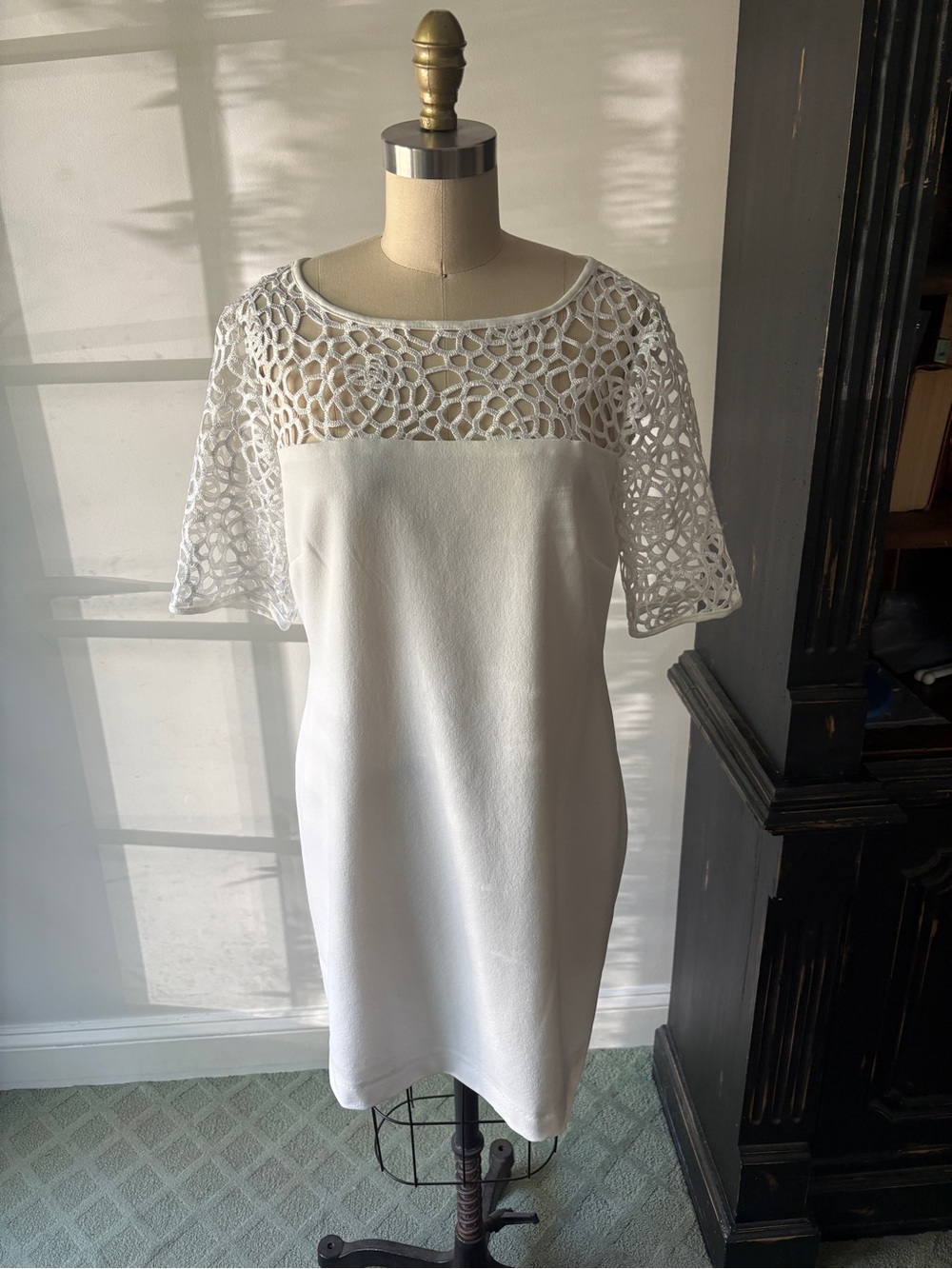 Jones New York SZ 6 Vintage White Dress